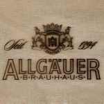 Präzise fräsgraviertes Brauereilogo