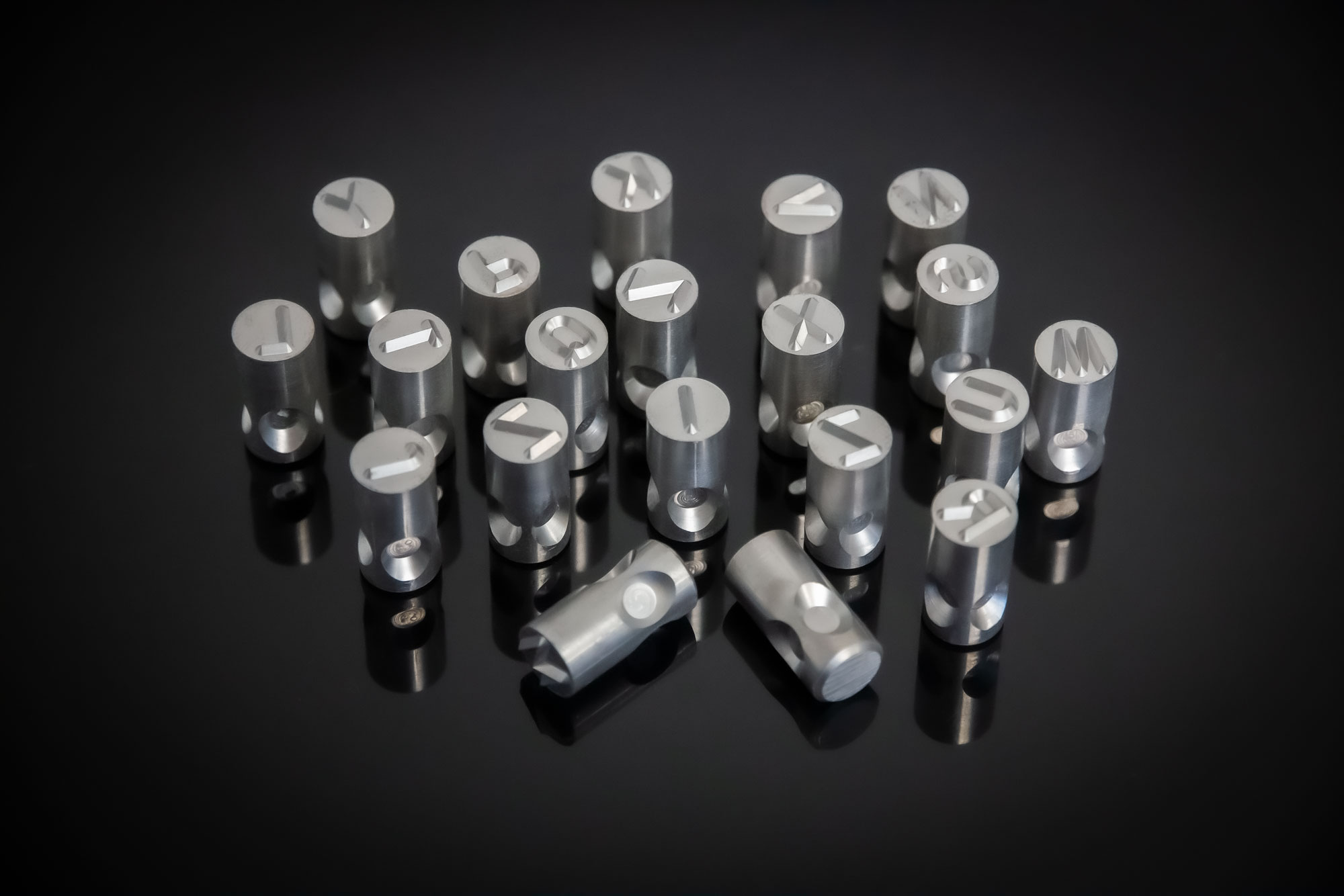 Formnest Prägeeinsätze